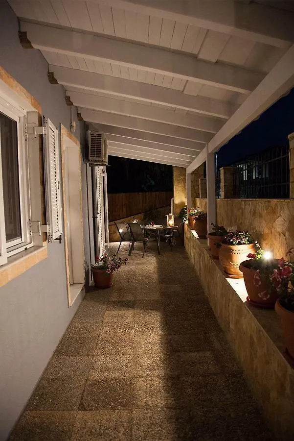 La Casa D'Estate Βίλα Λακήθρα 0*,  Ελλάδα